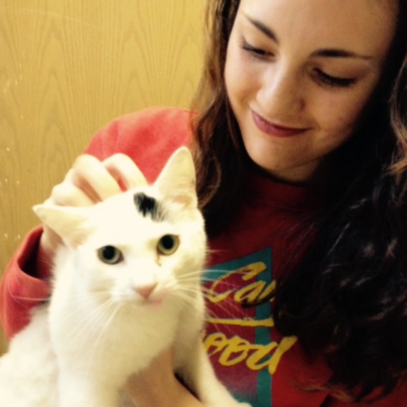 Meet your Posher, Kiersten - Picture 1 of 1